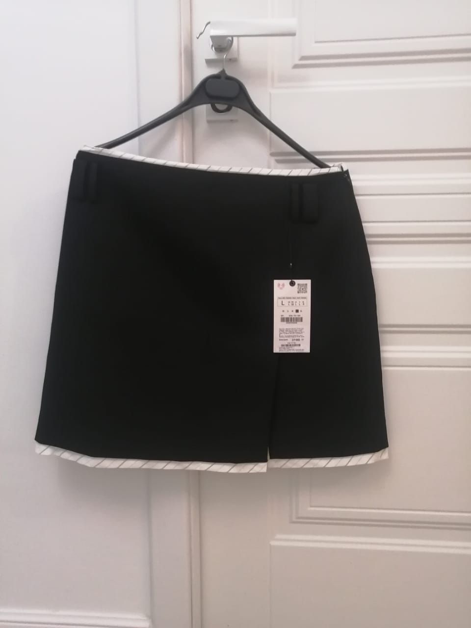 Продаётся новая юбка Zara