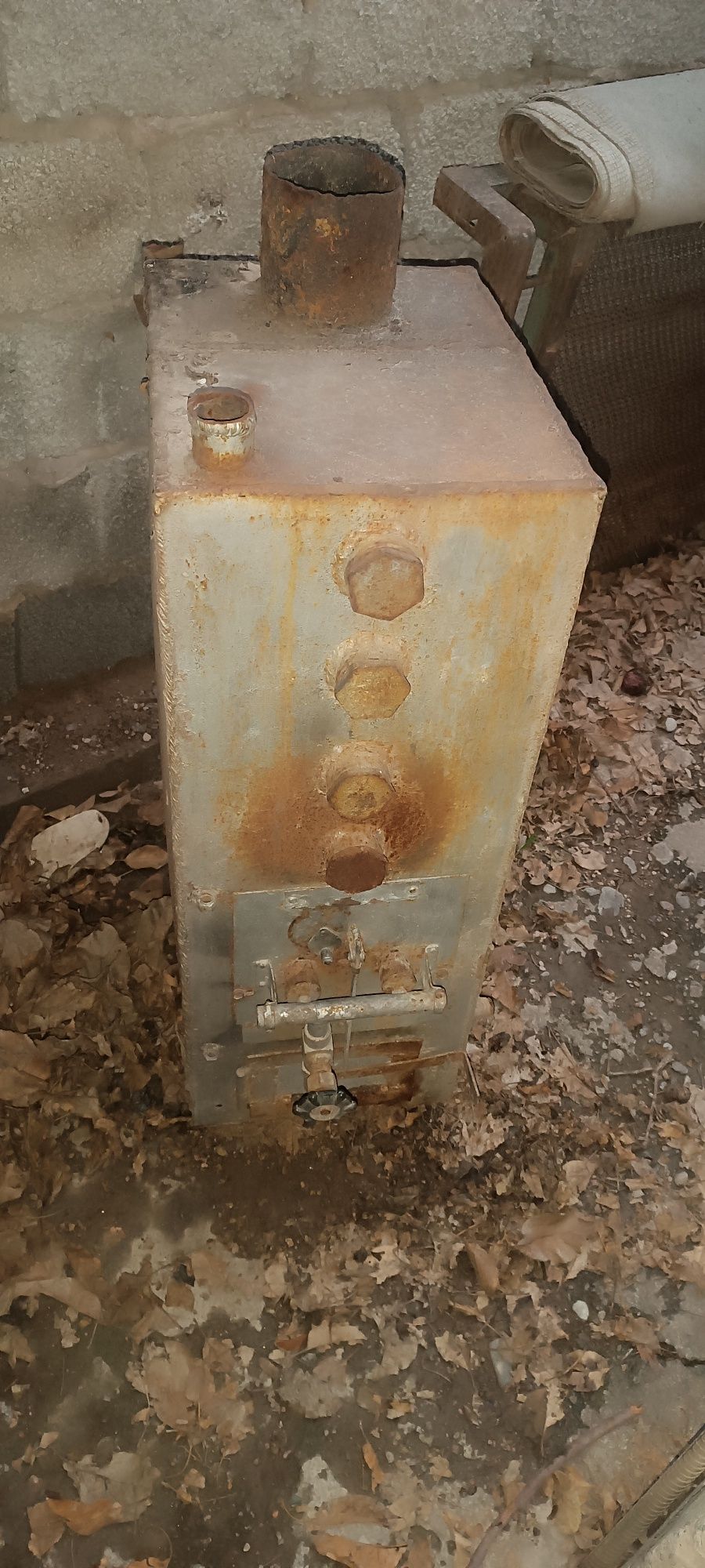 Продам Котел газовый