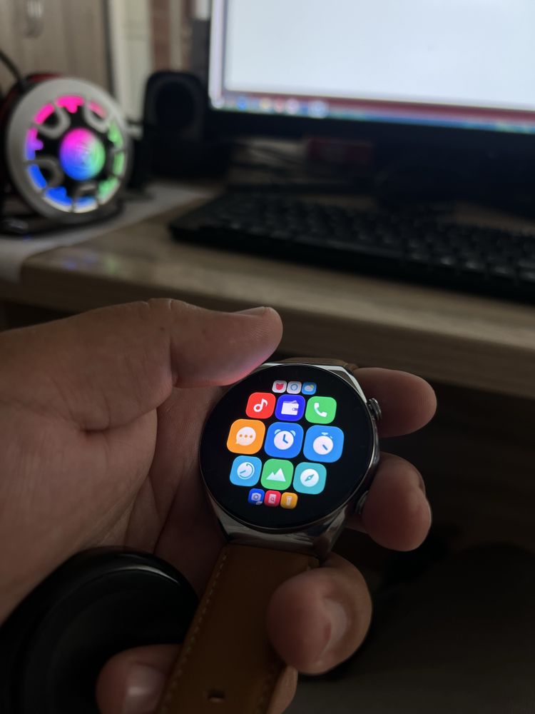 Продам  xiaomi watch s1
