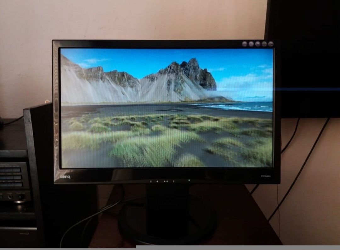 Монитор BenQ T902HDA экран 19 дюймов
