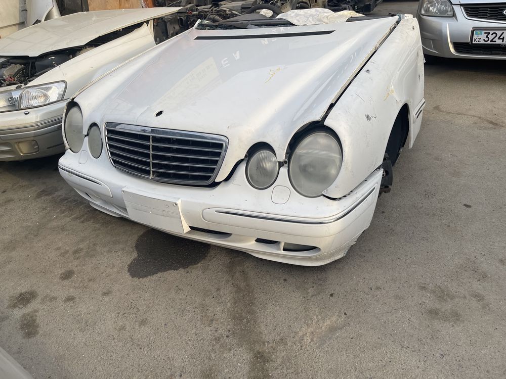 W210 рестайлинг и до рестайлинг япония распил бу авторазбор  лупарик