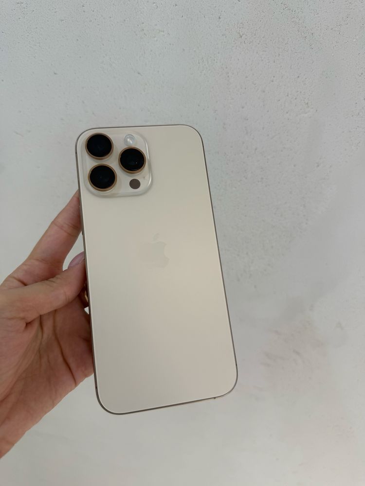 Продам iphone 16 Pro max 512