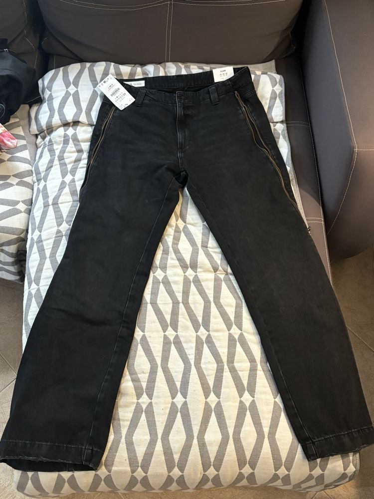 Zara Flared jeans