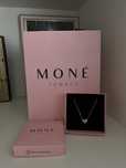 Цепочка от компаний “Mone”