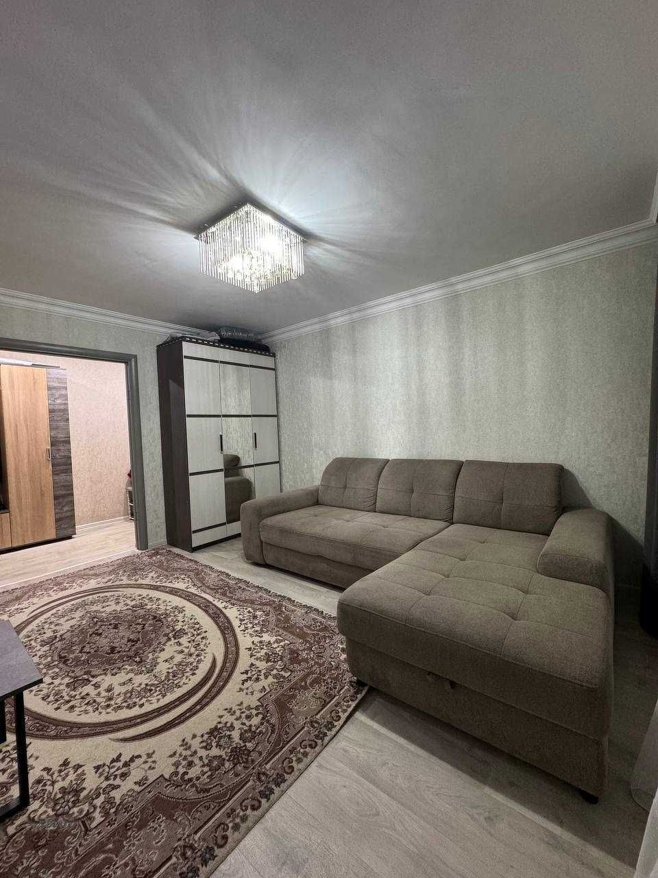 Продам 2 к.кв. по Жургенова