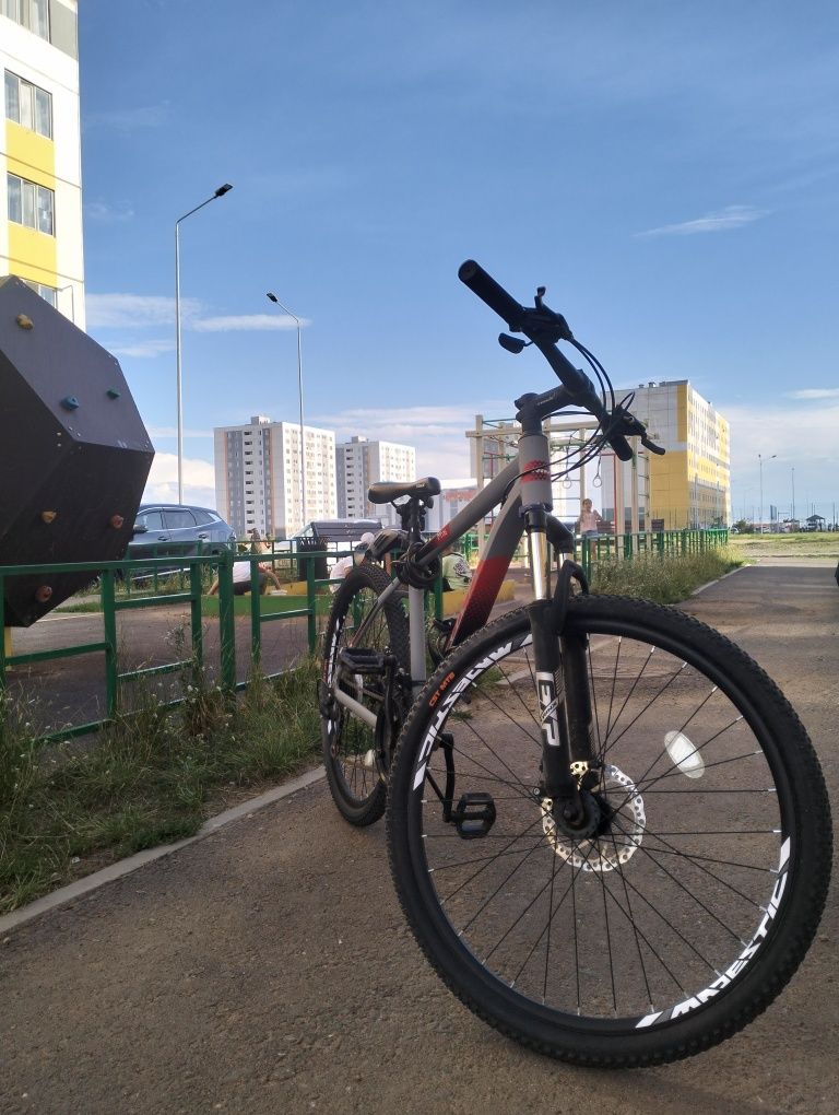 Велосипед спортивный