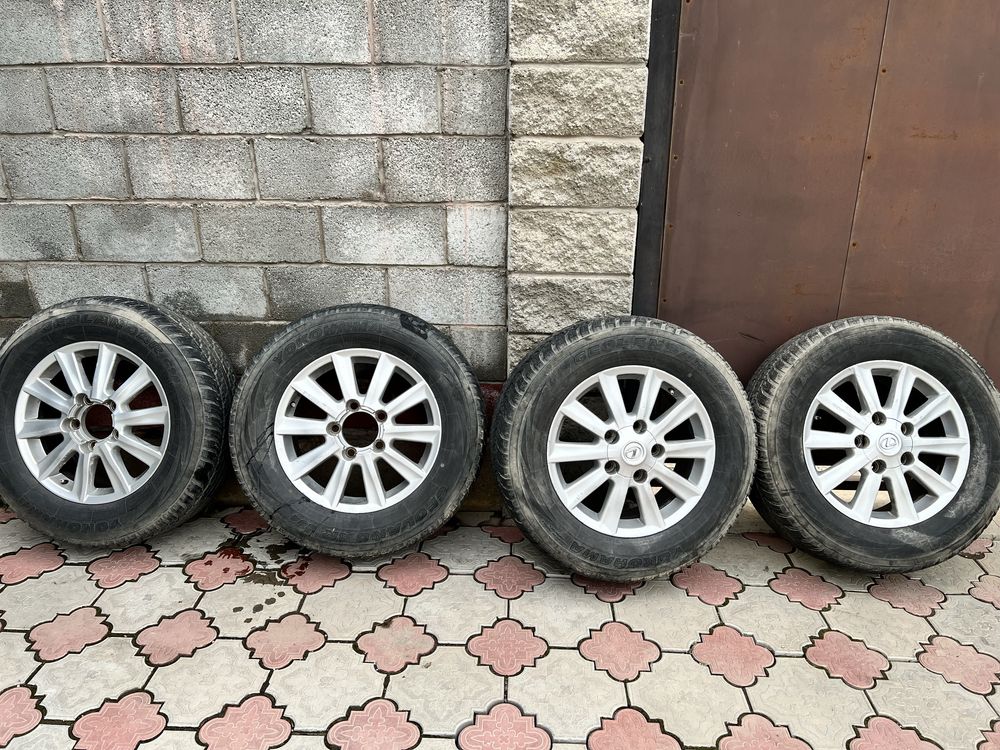 Колеса в отличном состояние.Продаю из за того что машину продал