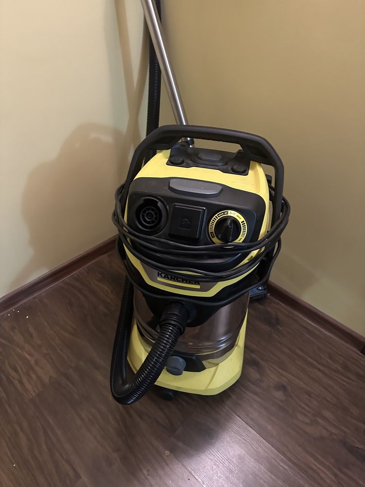 Пылесос Karcher WD 6