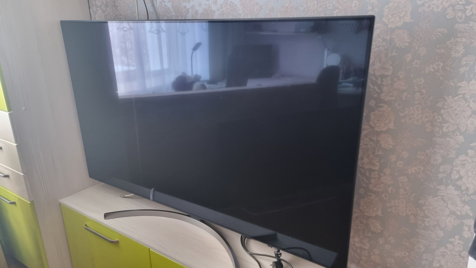 Продам телевизор LG 65sk8500pla