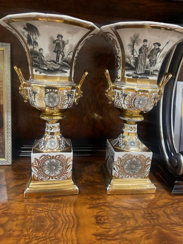 Парные вазы старинные