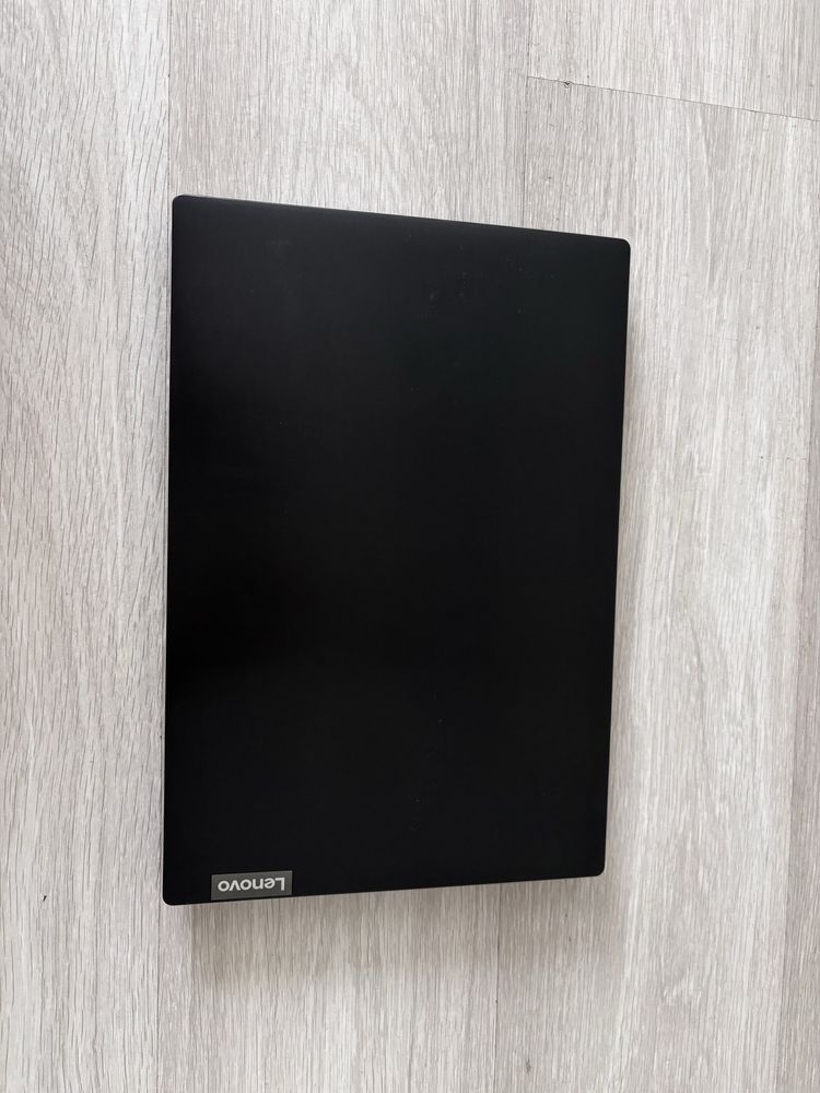 Продам ноутбук lenova s145