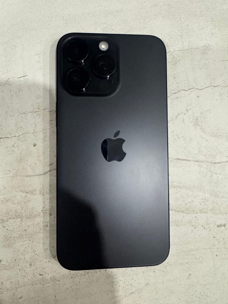 iPhone 15 Pro Max