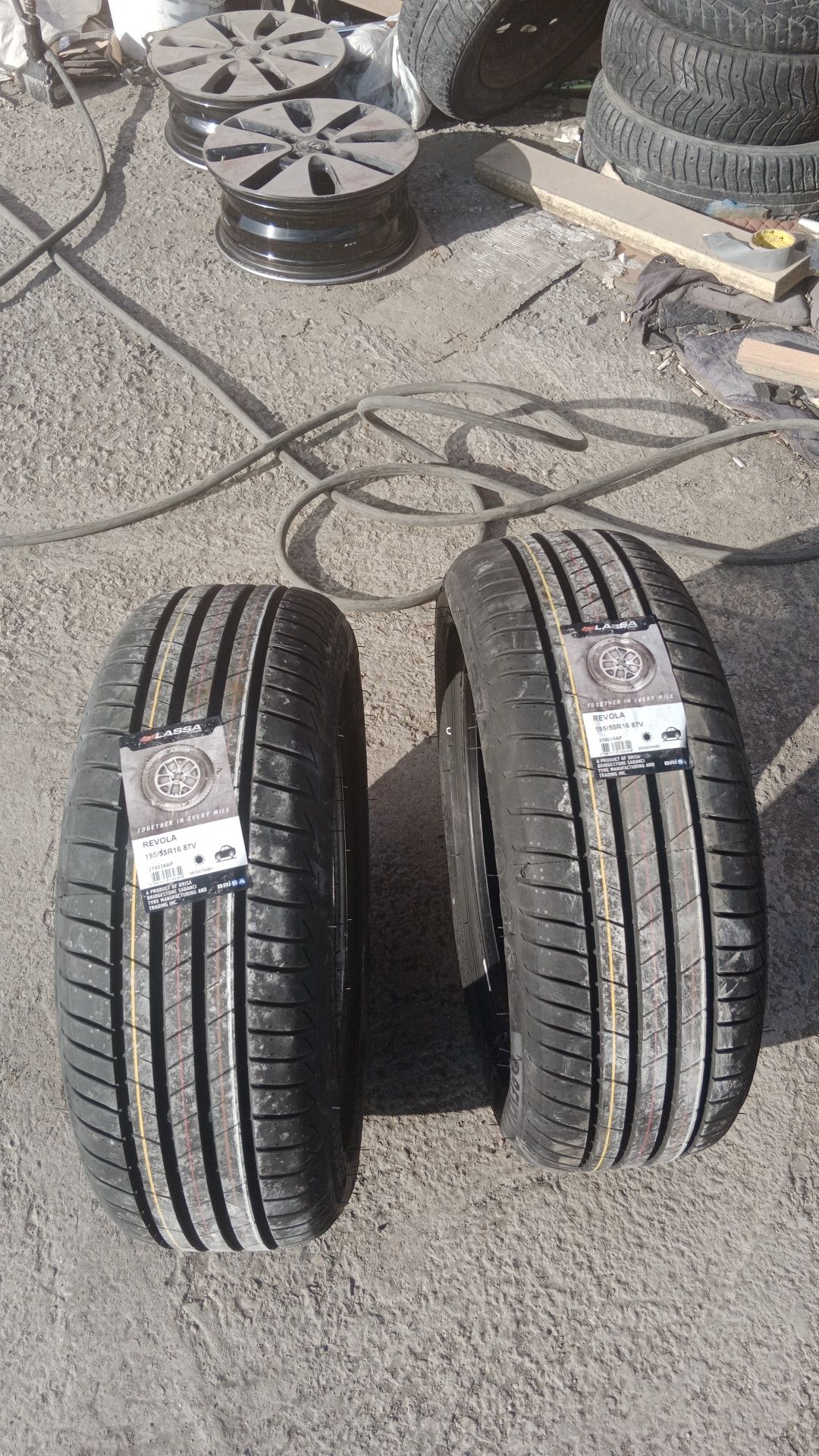 Автошины 2 штуки