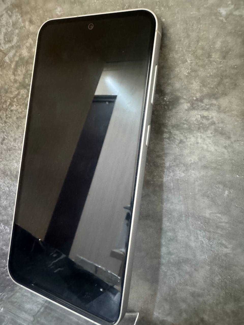 Samsung Galaxy S23 FE / 256 Gb - лот - 674181 (Есик)