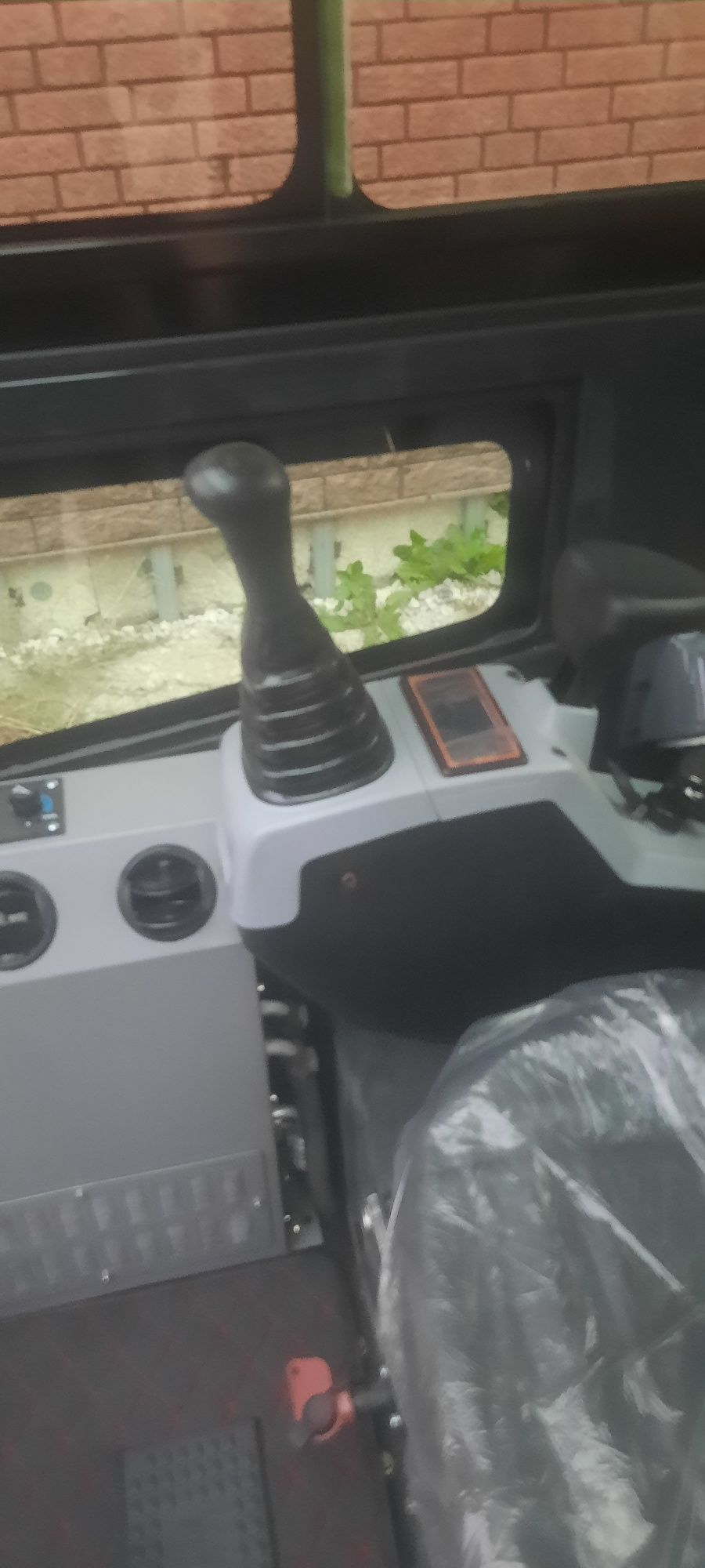Продам мини экскаватор новый RIPPA 330