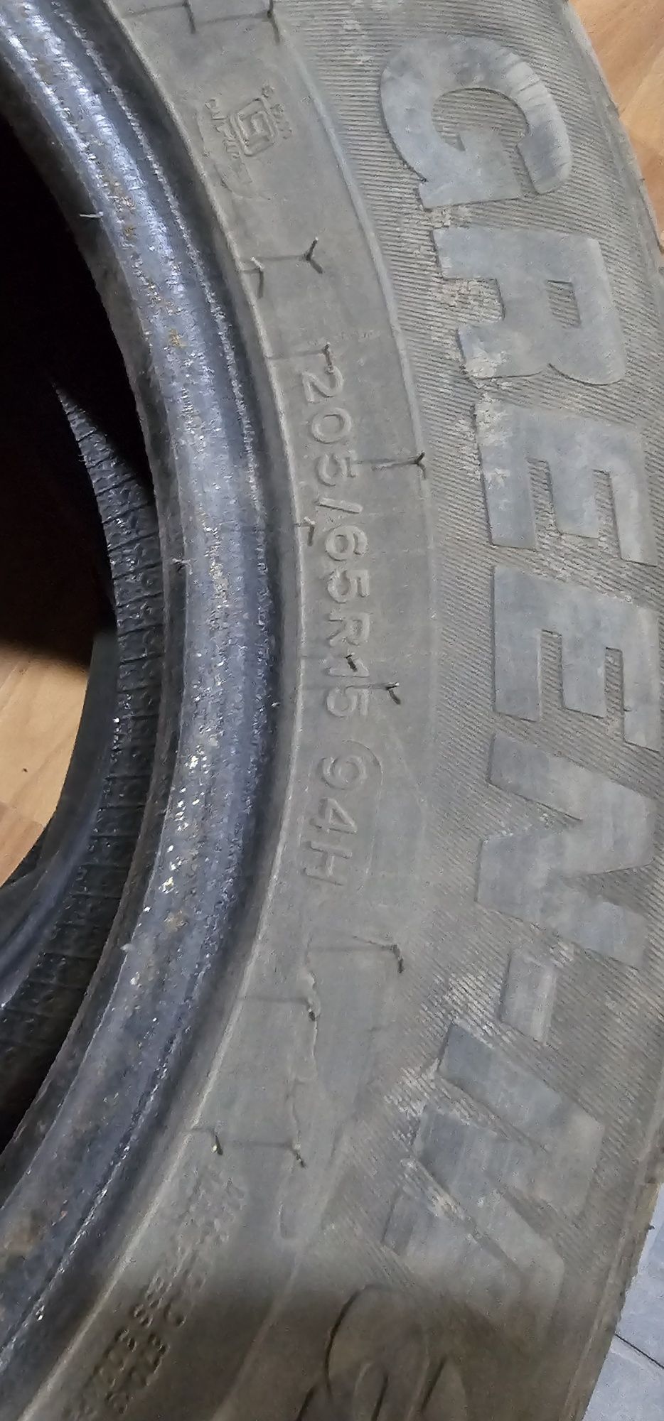 Продам летние шины 205/65 r15