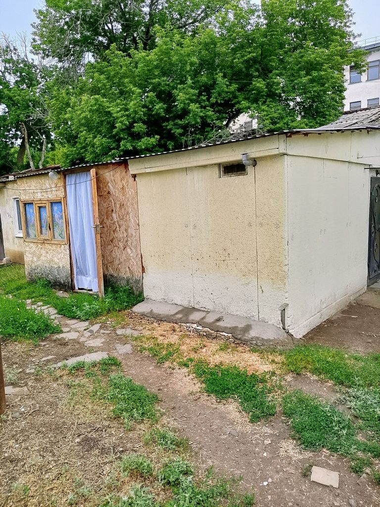 Продам дом с ремонтом в районе Атриума