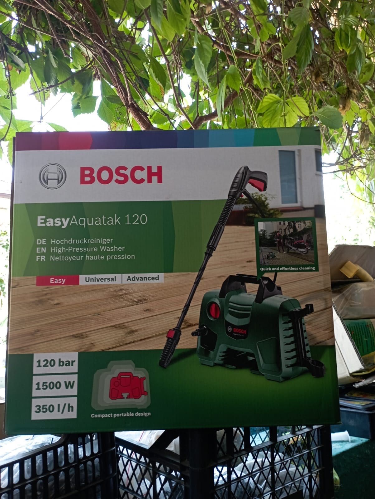 Мойка высокого давления Bosch EasyAquatak 120 Б/У