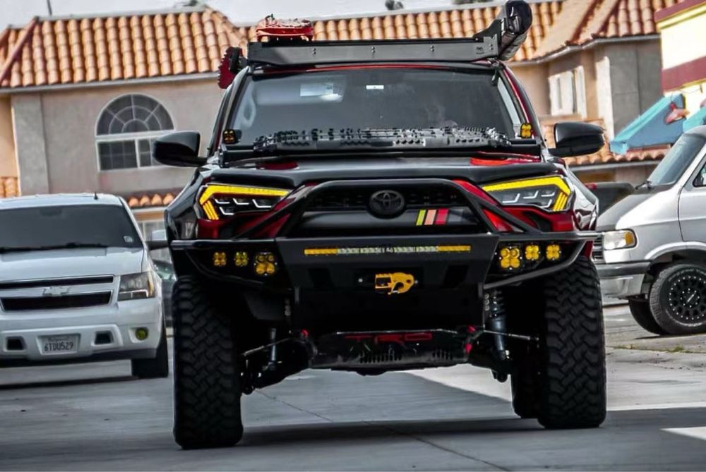 Toyota 4runner фары LED