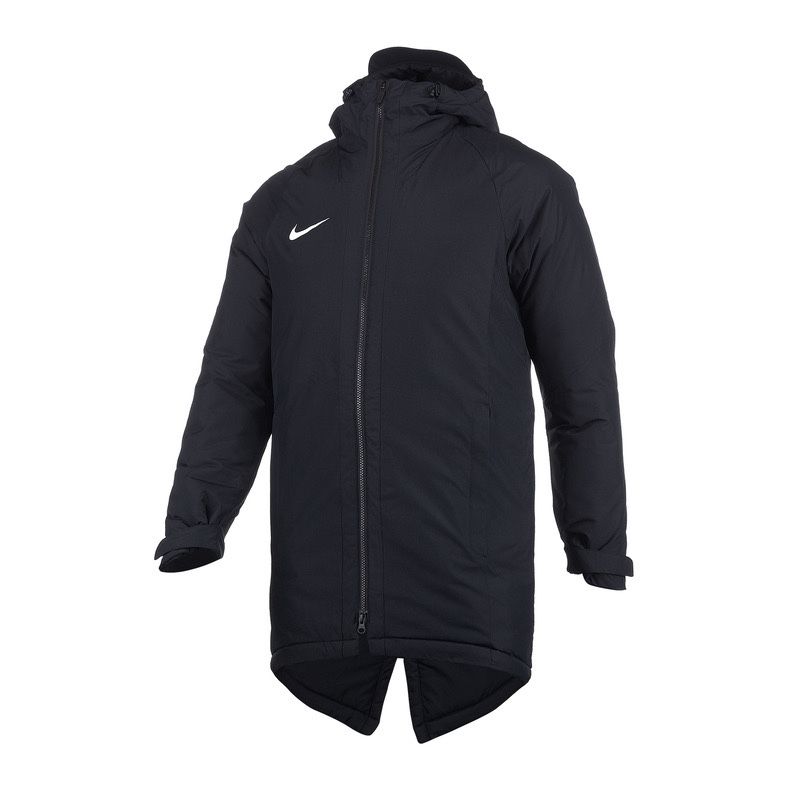 Продам зимнюю куртку Nike