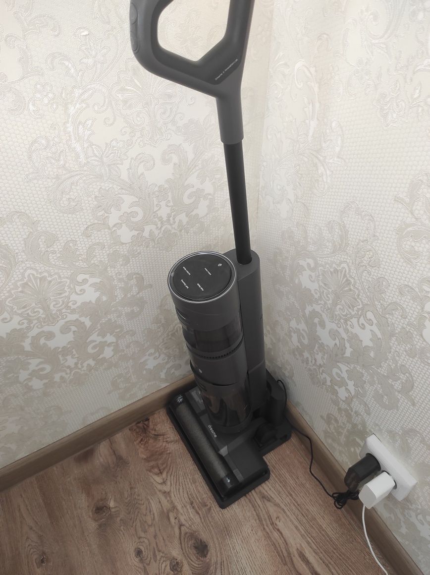Продам пылесос dreame h12