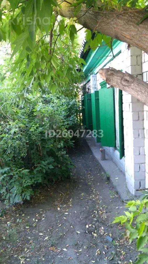 Продам дом на улице Радищева, между Найманбаева и Валиханова. Гай, мпс