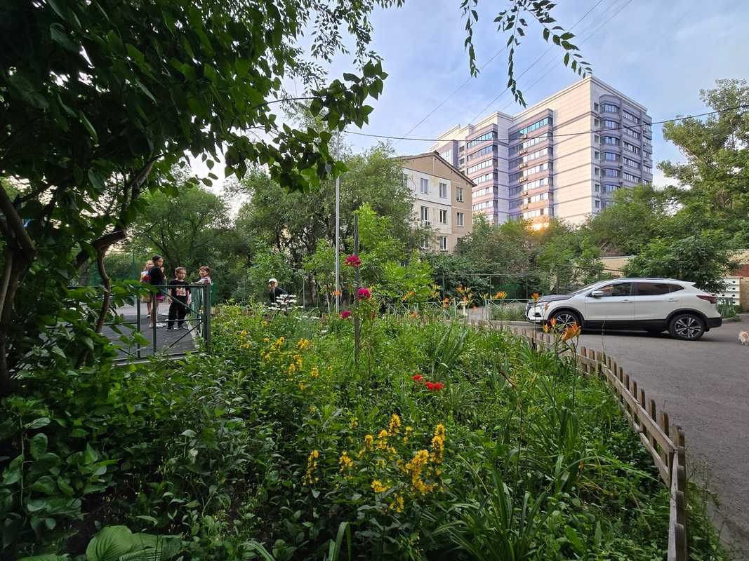 Продам 3-комнатную квартиру Навои 324 рядом Парк Первого Президента