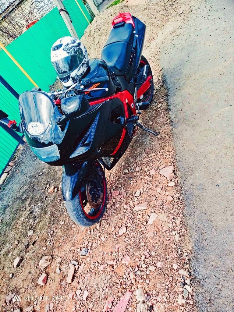 Kawasaki zzr600 продам обмен