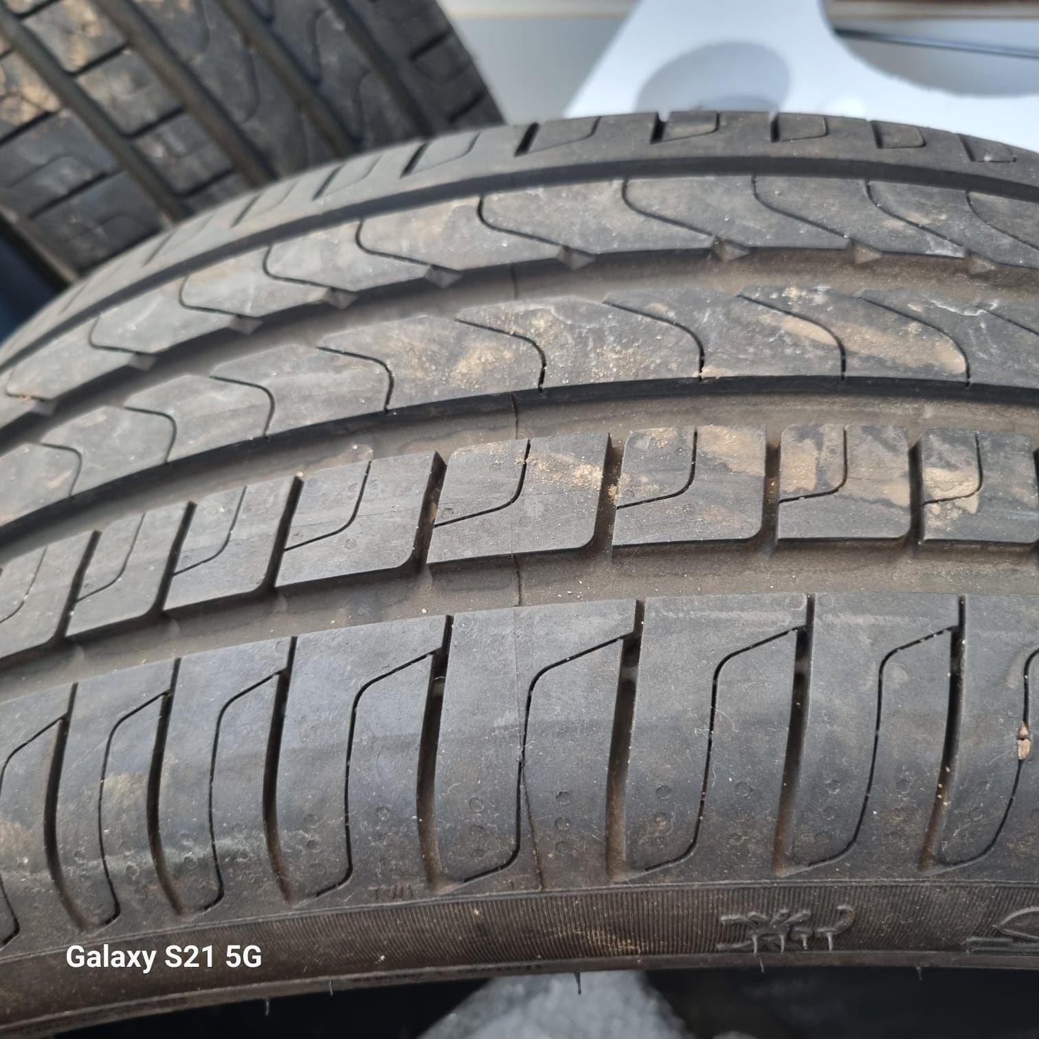Летние шины новые Pirelli scorpion 4шт