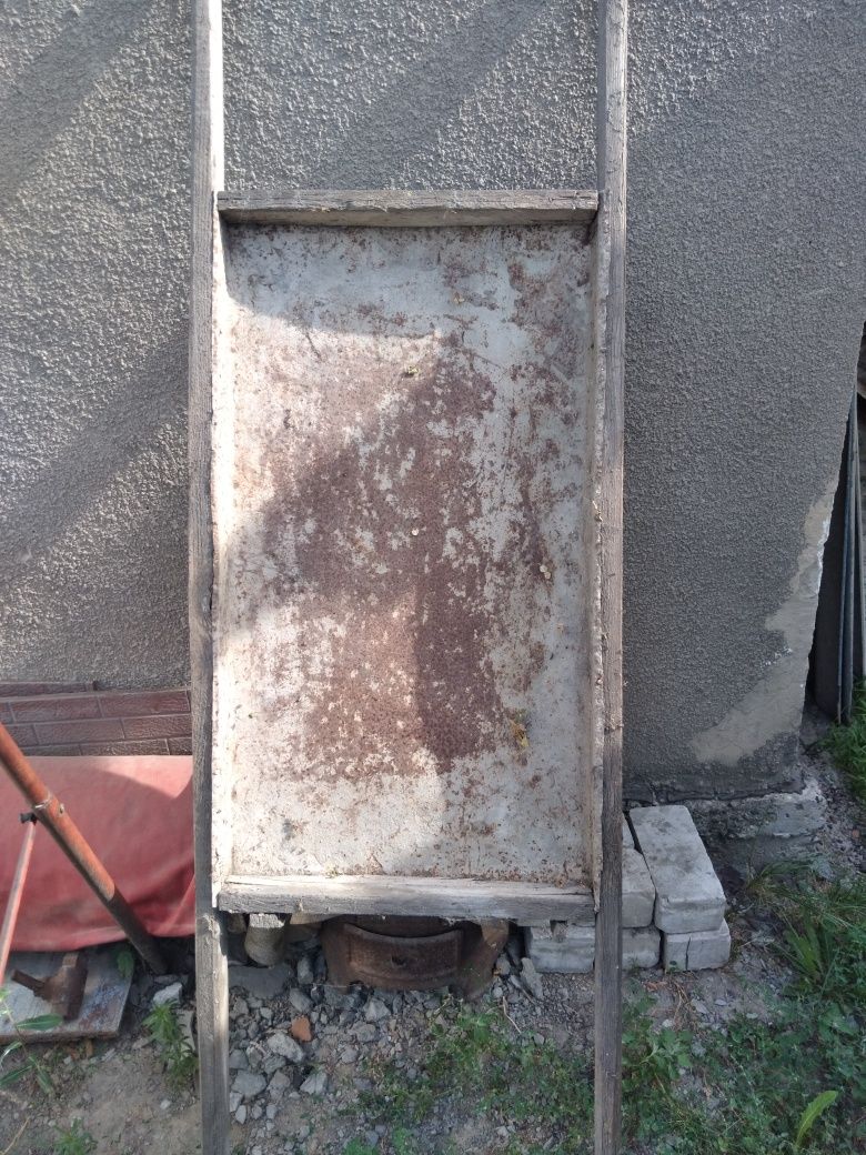 Носилки рабочие !