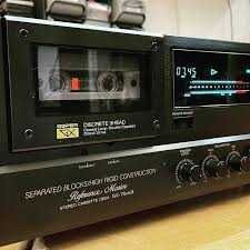 Продам Akai GX-75MK2.220v