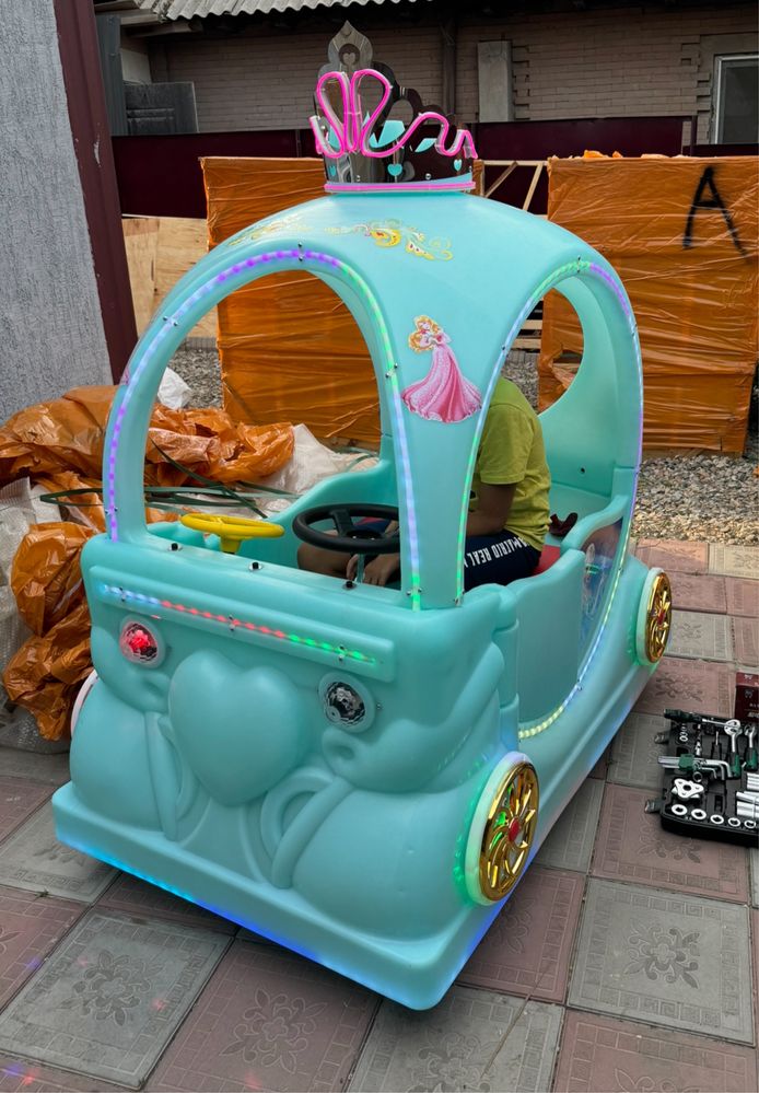 Машинки машинка бизнес детские продам