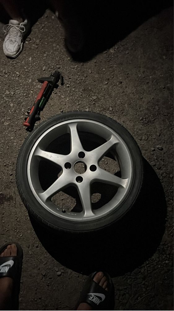 Диски с резиной R17 205/50