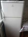 Холодилник INDESIT