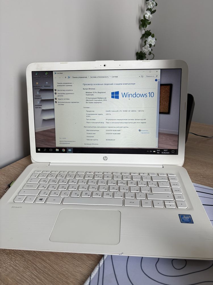 Ноутбук HP , Intel Celeron N3060