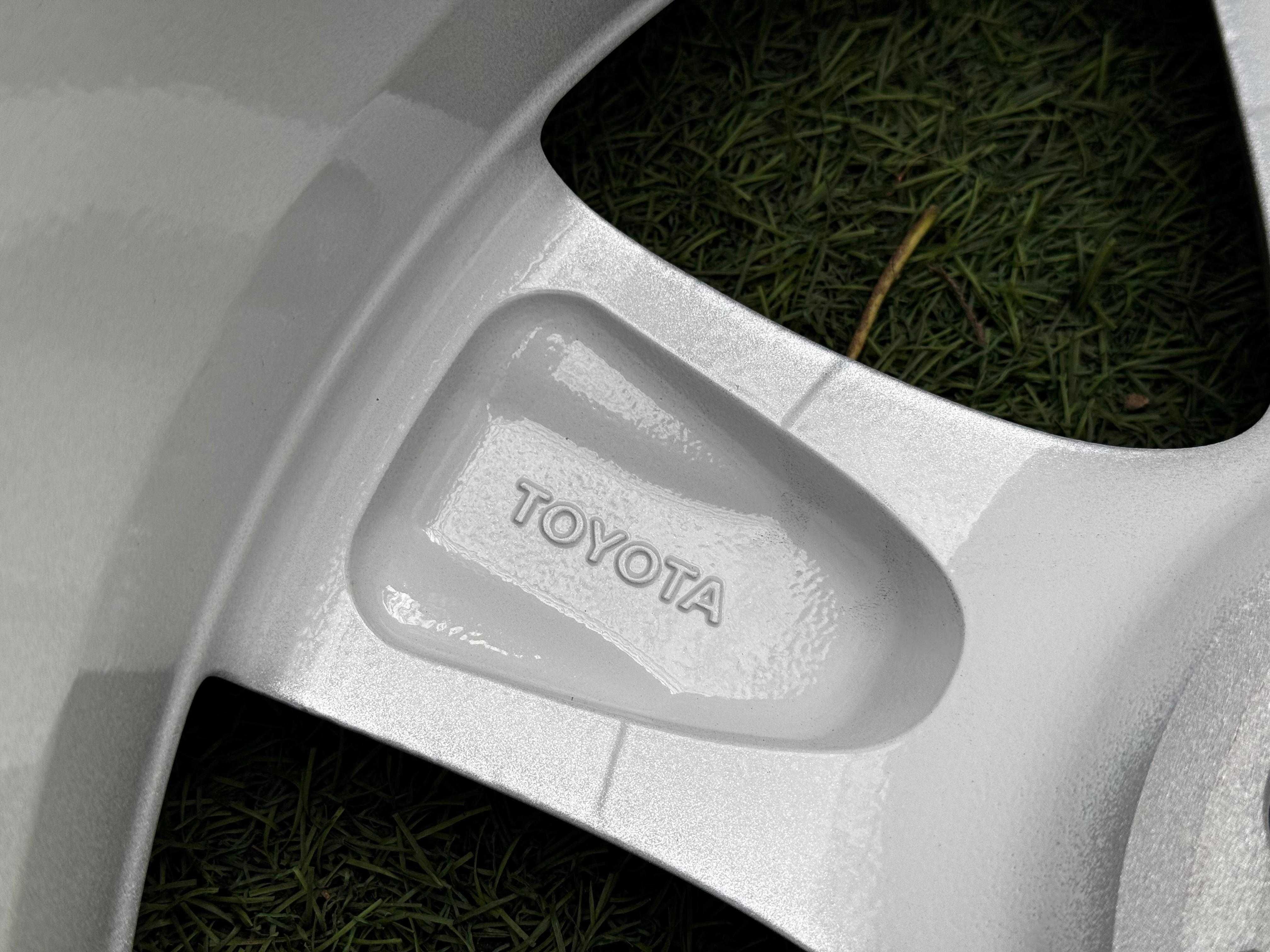 Диски 5шт "R17" Оригинал TOYOTA