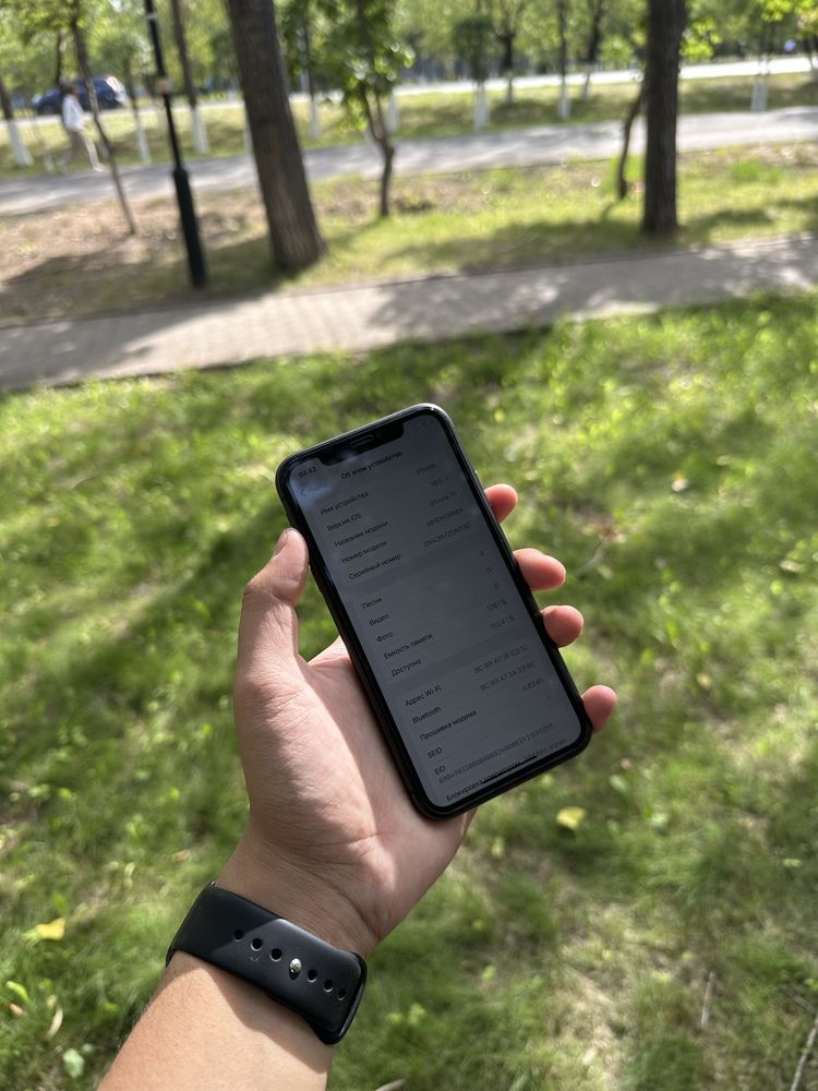 iPhone 11 128gb 80% в идеальном состоянии