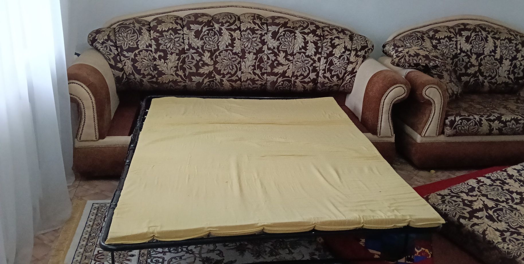 Продам диван раскладной