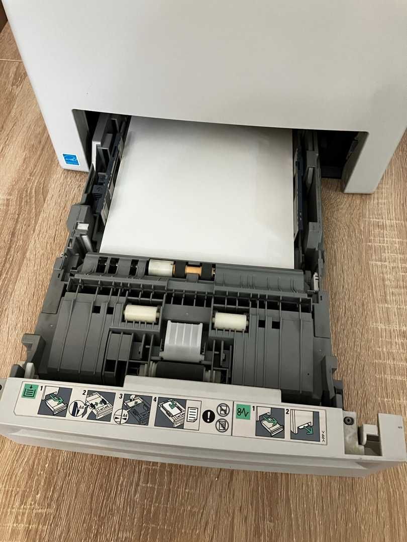 Лазерный цветной принтер Epson AcuLaser 2800N