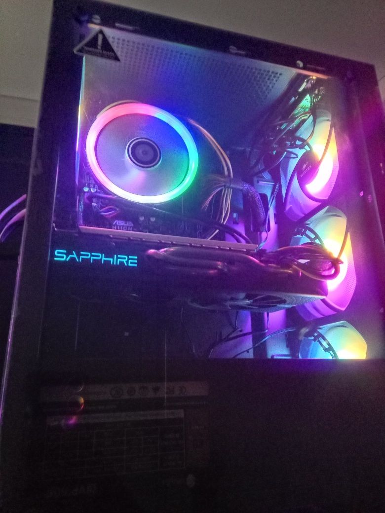 Продам системный блок core i5/7500/16/rx580 8 gb