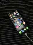 Продам Iphone 11 с коробкой