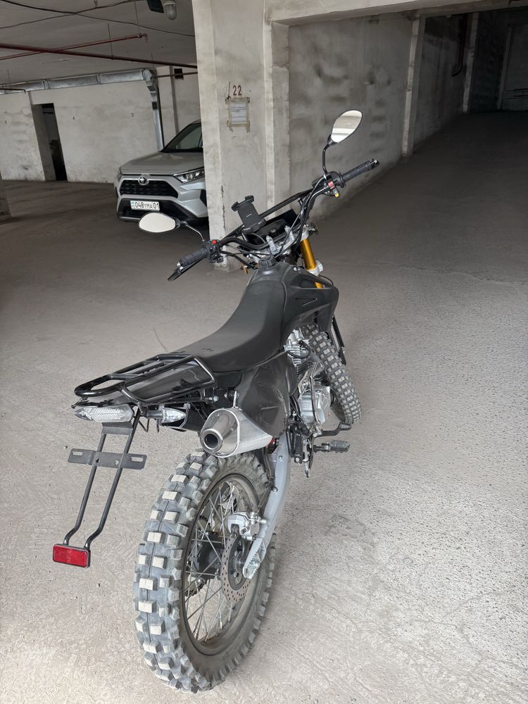 Эндуро 250кубов китаец