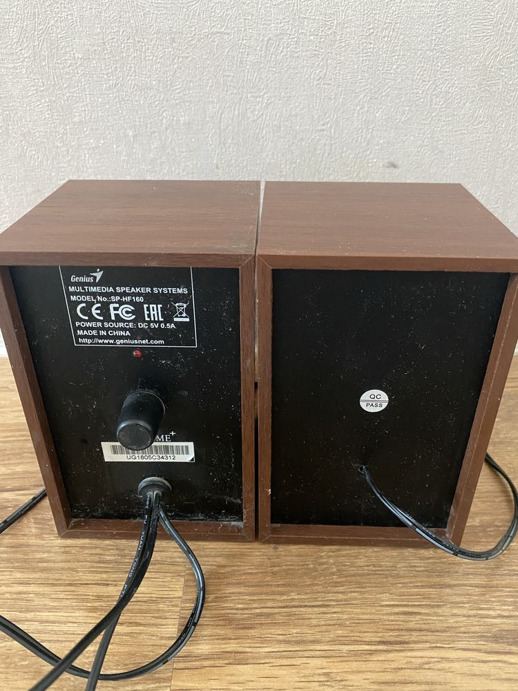компьютерные колонки genius SP-HF160 wood