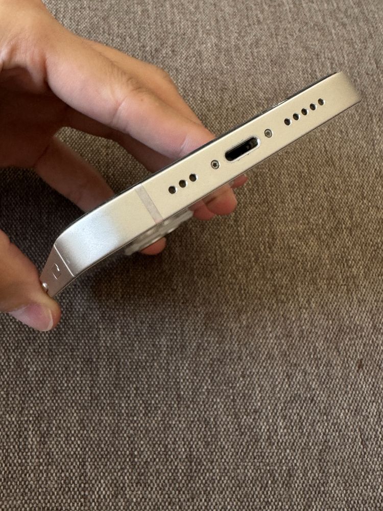 Iphone 13 american