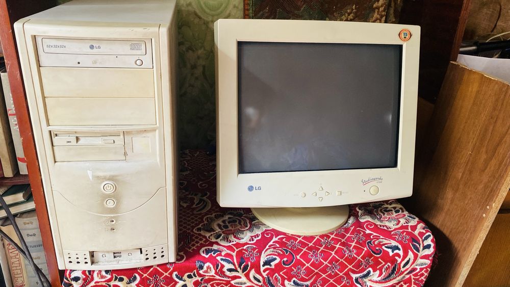 Отдам даром компьютер