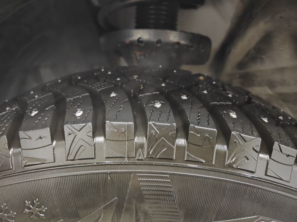 DUNLOP Grandtrek Ice 03 225/65 R17 103T с шипами