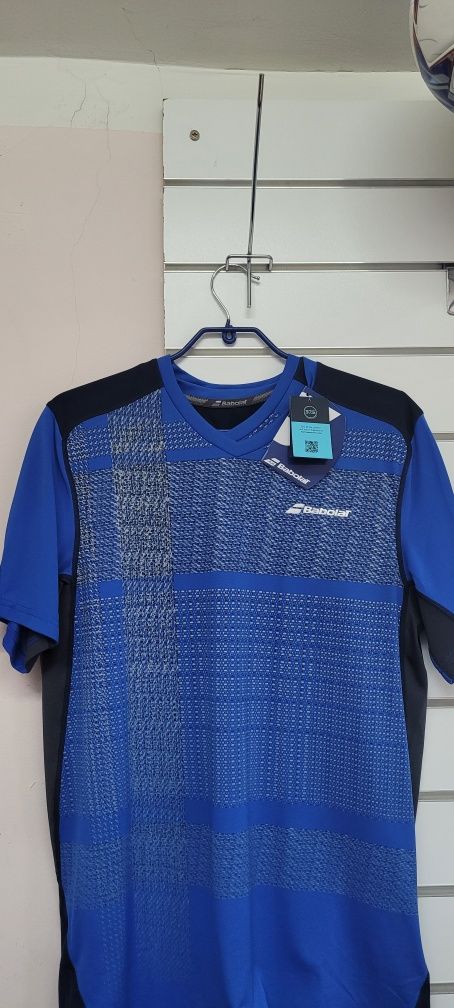 Фирменные теннисные футболки фирмы "BABOLAT" м."СПУТНИК"
