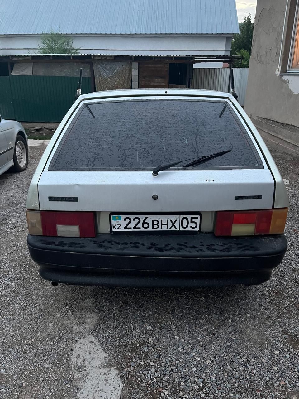 Машина жақсы жүріп тұр, маторы жақсы.
