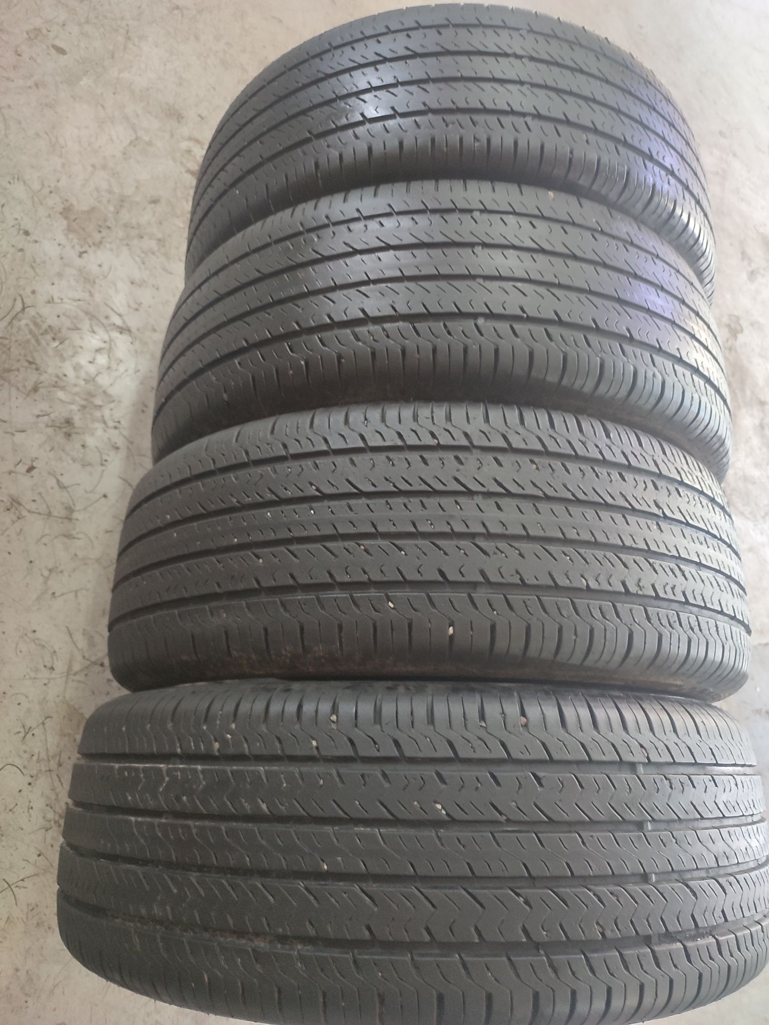 Продам резину 225/55/18