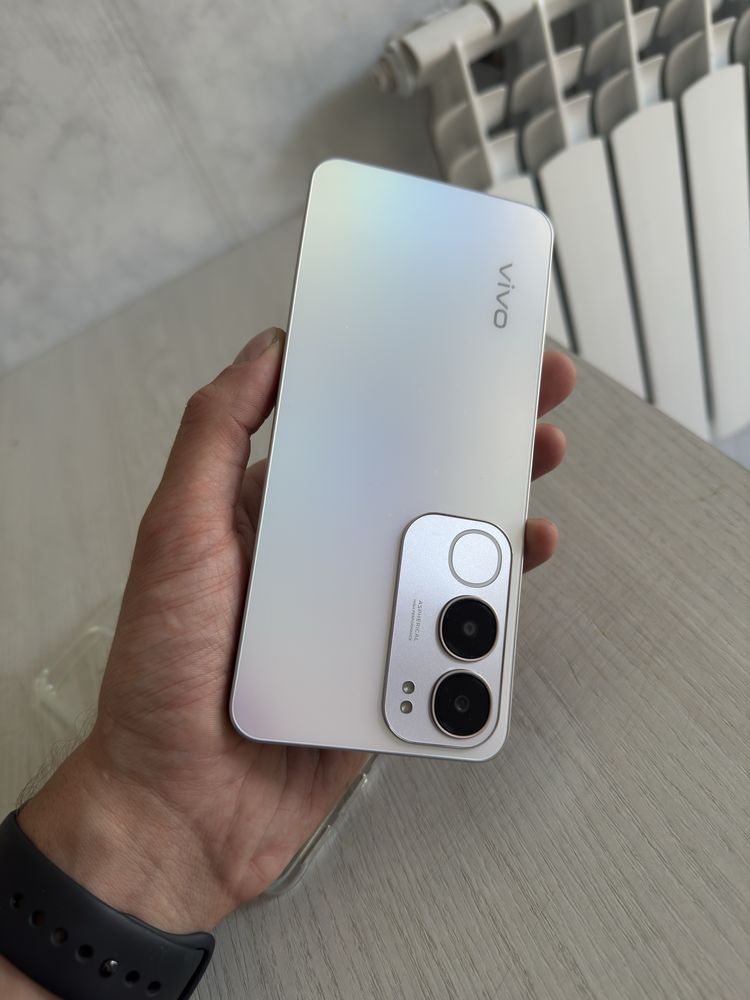 Смартфон Vivo y19s